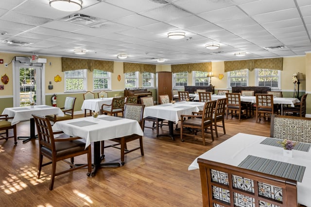 TPMP_AL Dining Room 02