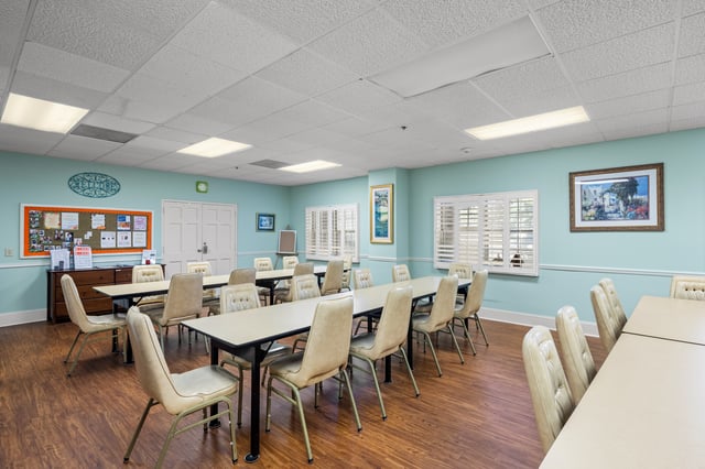 TPMP_IL_Bingo Room and Crafts